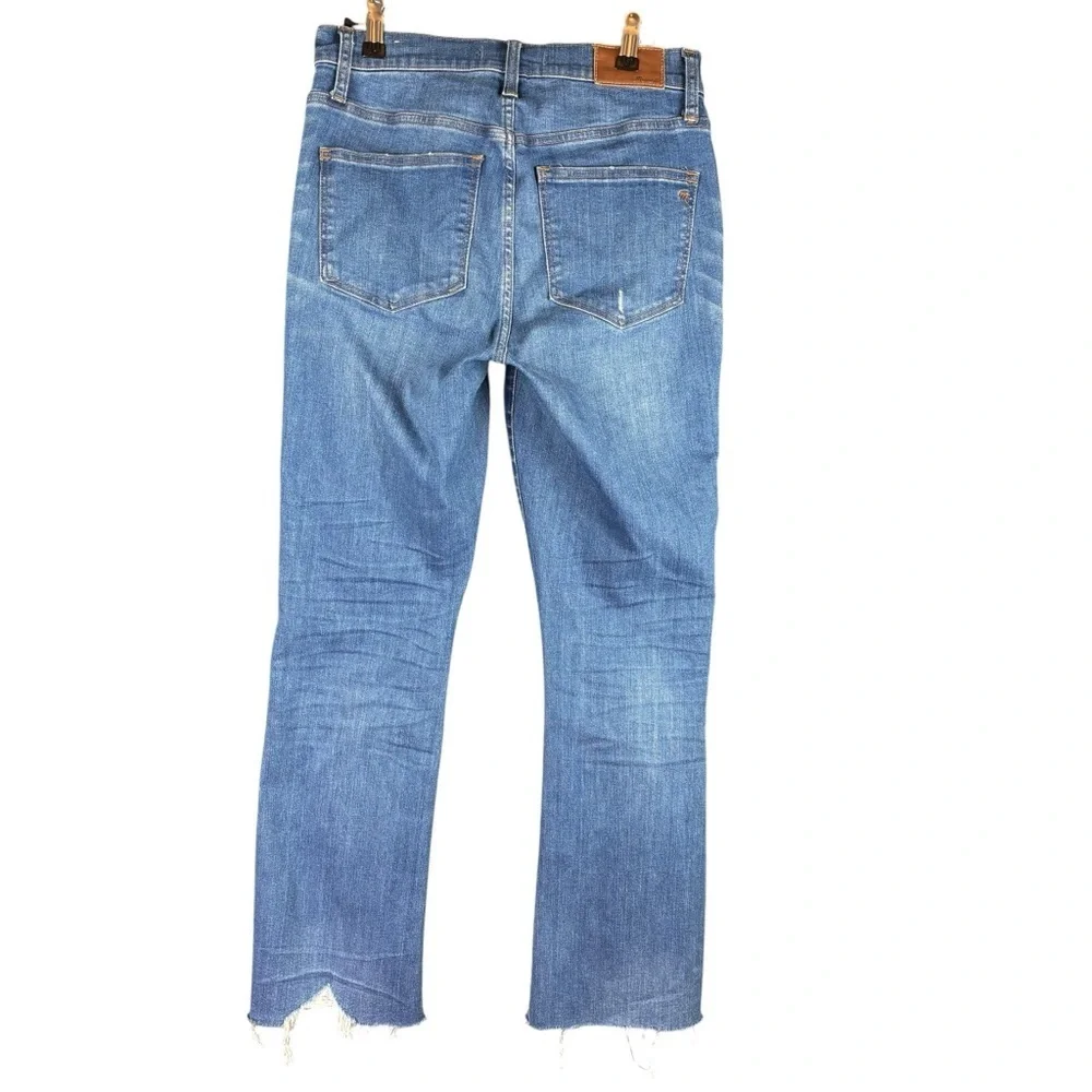 EUC Madewell Women’s High-rise Demi-Boot Distressed Crop Jeans – Sz 26